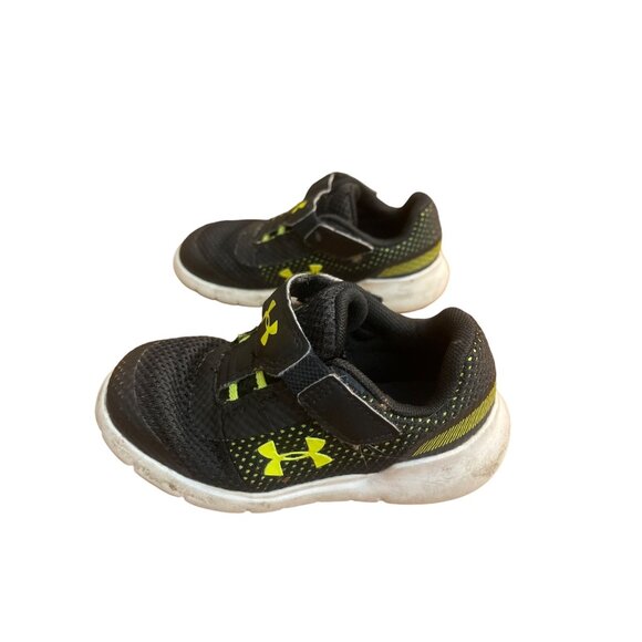 Under Armour Kids Running Shoes Black Neon Green Hook Loop Size 7K - Picture 2 of 4